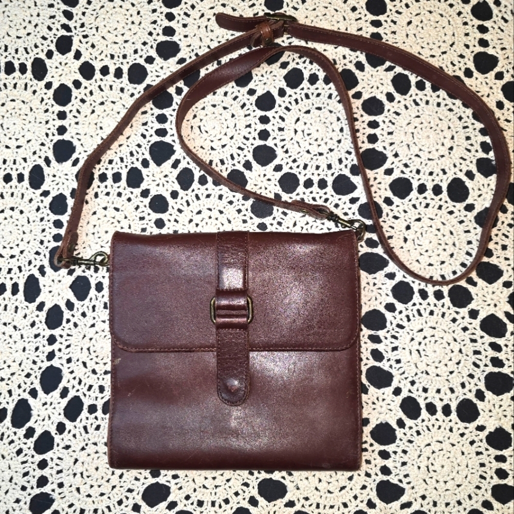Eddie Bauer, Brown Leather Crossbody Bag, Vintage Style